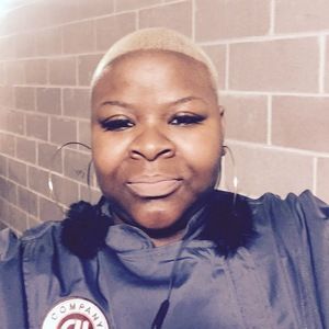 Meet your Posher, Loretta